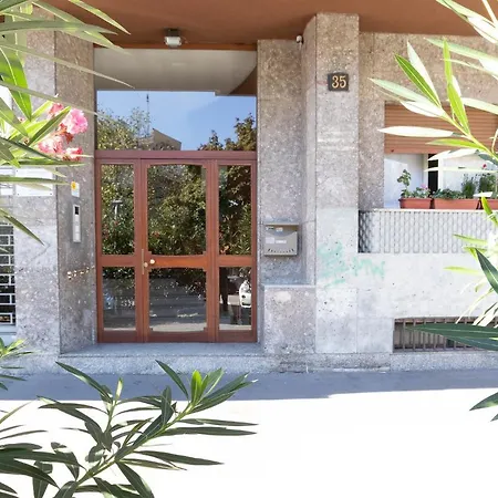 Apartment Business Studio Bande Nere